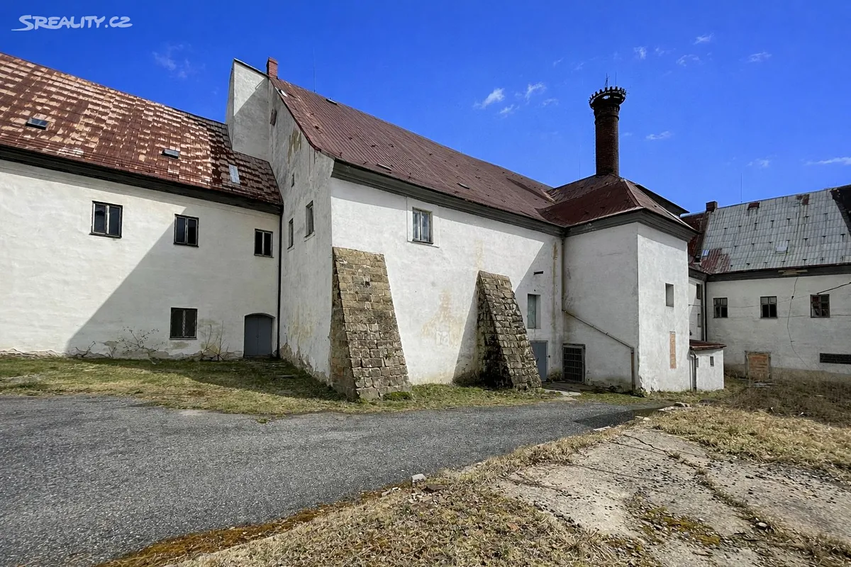 Prodej komerční nemovitosti 3000 m², Rumburk