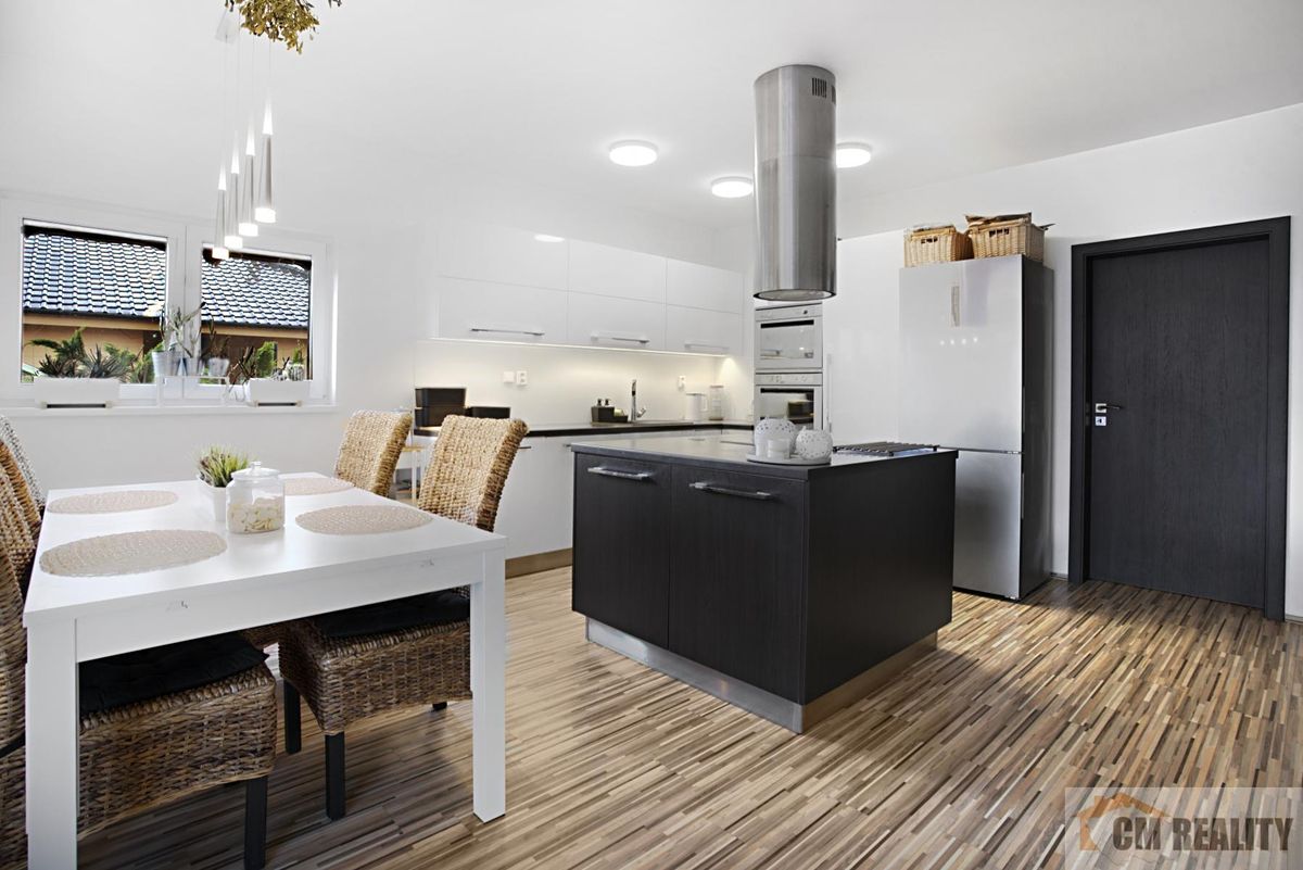 Prodej rodinného domu 145 m², pozemek 521 m² – fotografie 5