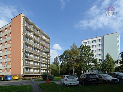Pronájem bytu 1+1 37 m²