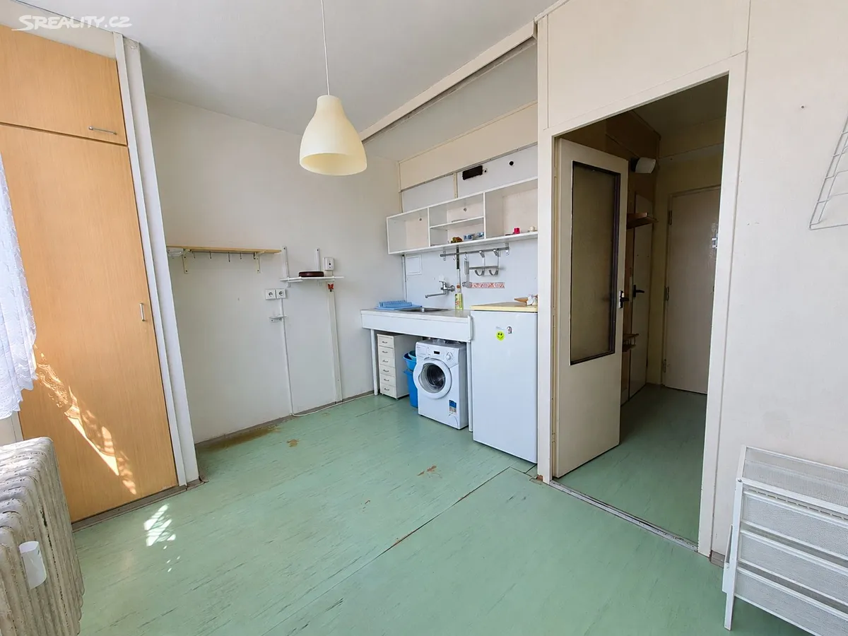 Prodej bytu 1+1 33 m² – pohled 2