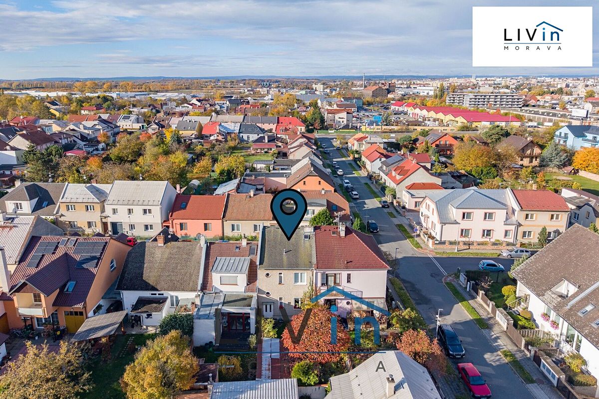 Prodej rodinného domu 143 m², pozemek 155 m² – fotografie 2
