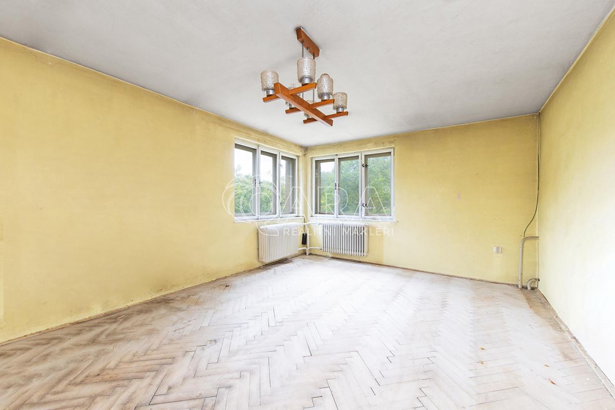 Prodej rodinného domu 93 m², pozemek 926 m² – fotografie 4