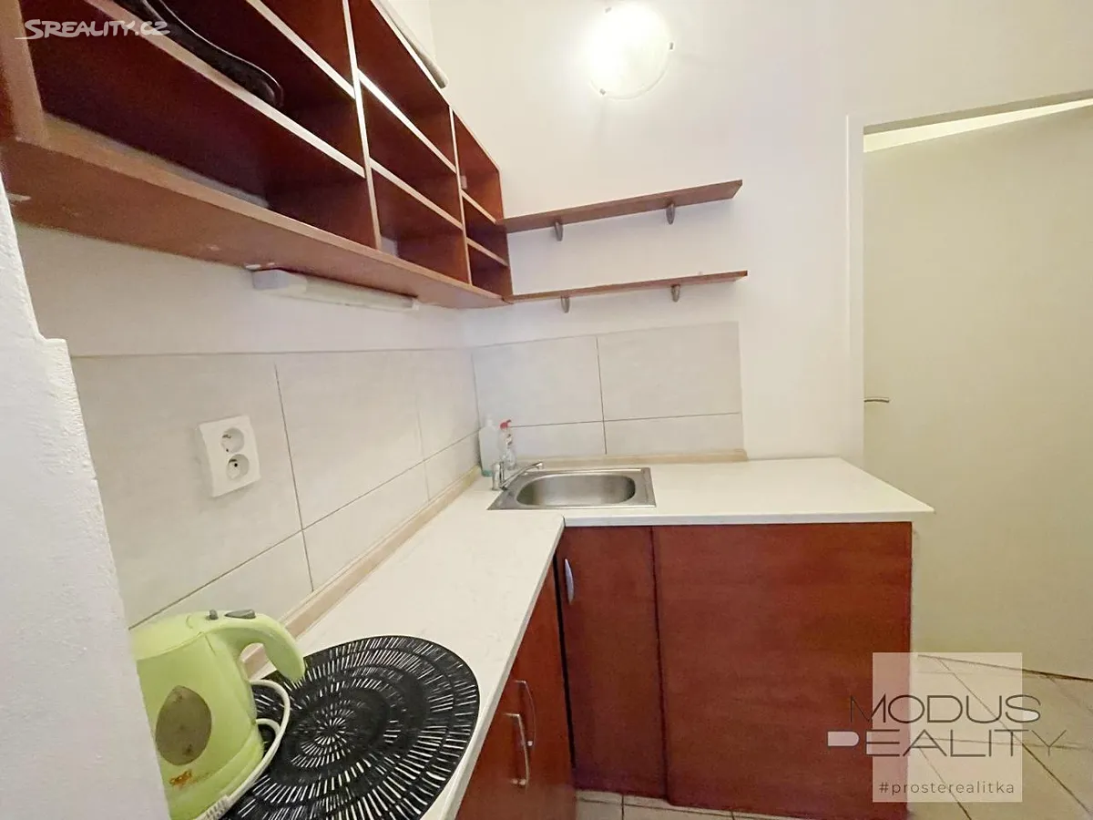 Pronájem obchodního prostoru 40 m² – pohled 5