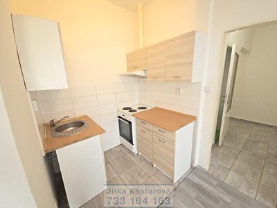 Pronájem bytu 1+kk 35 m²