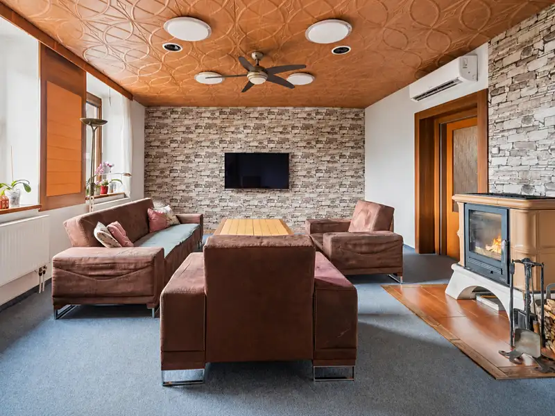 Pronájem bytu 3+1 91 m², Červený Kostelec – náhled fotky 1
