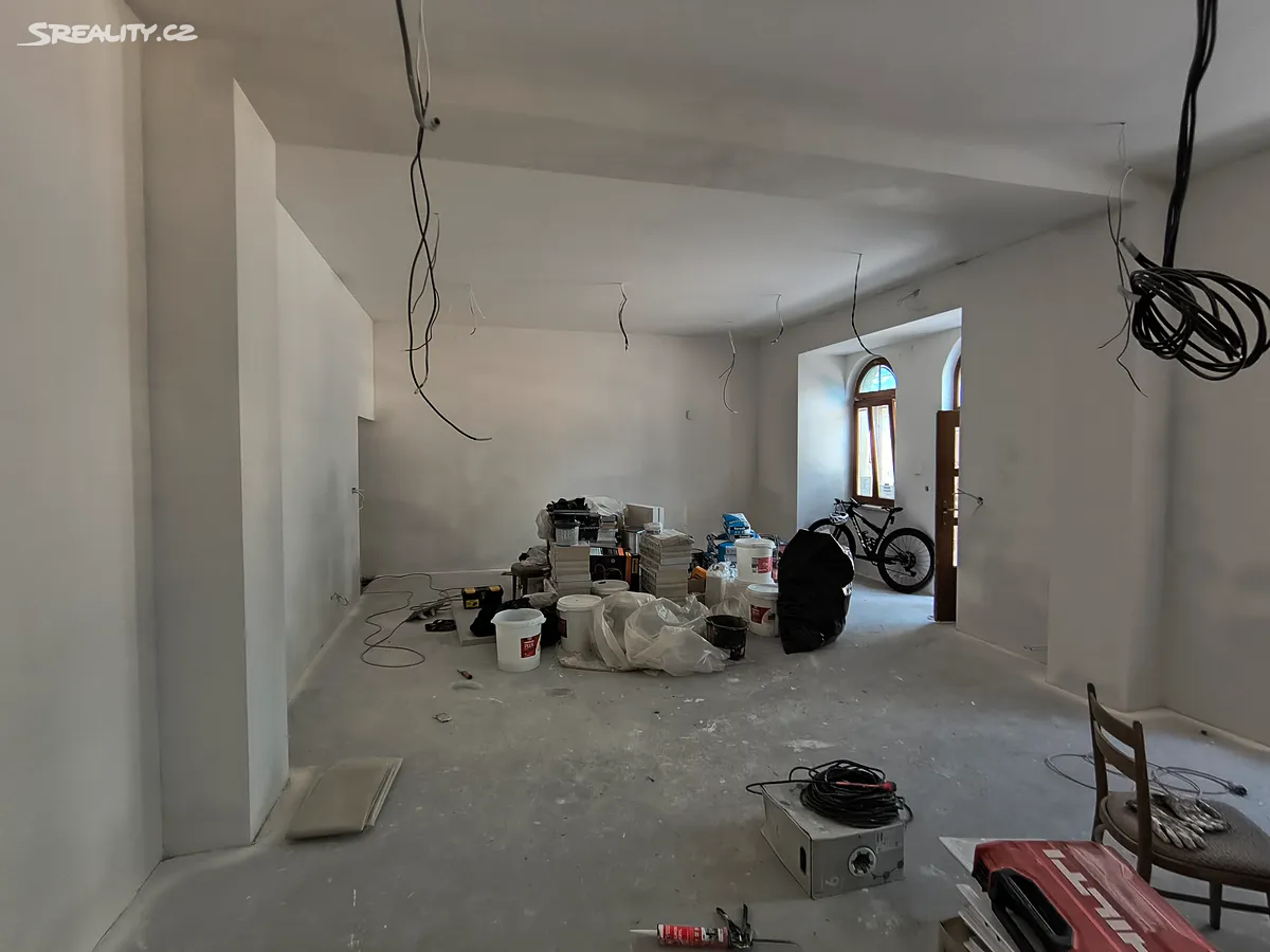 Pronájem obchodního prostoru 97 m² - Widok 5
