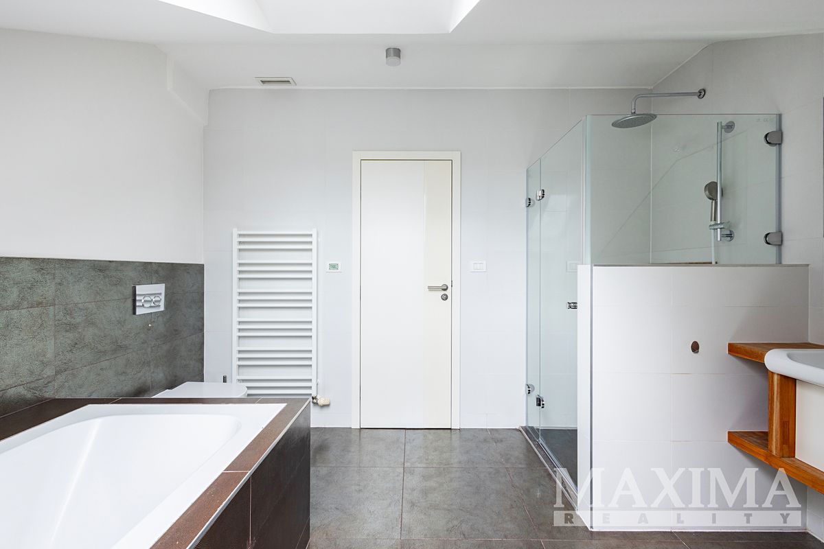 Prodej bytu 3+kk 143 m²