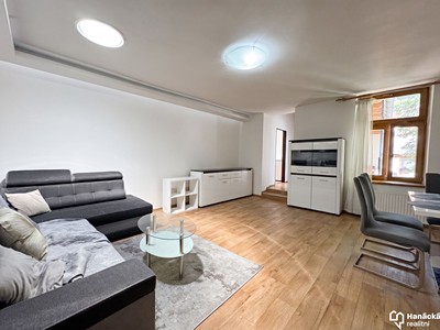 Pronájem bytu 3+1 90 m²