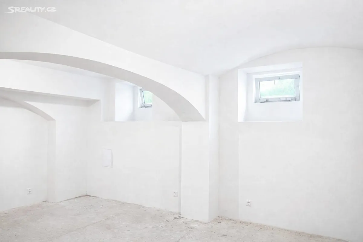 Pronájem obchodního prostoru 110 m² – pohled 6