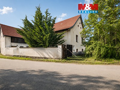 Prodej  rodinného domu 211 m², pozemek 1 207 m²