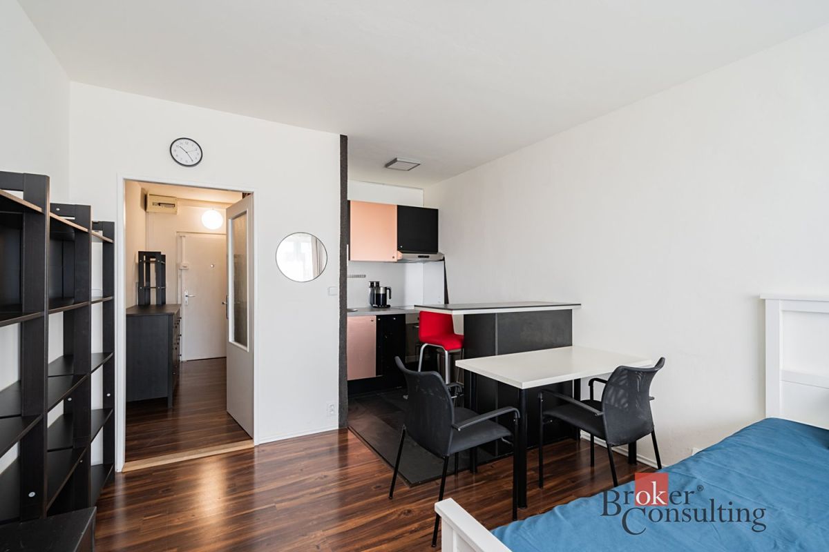 Prodej bytu 1+kk 27 m²