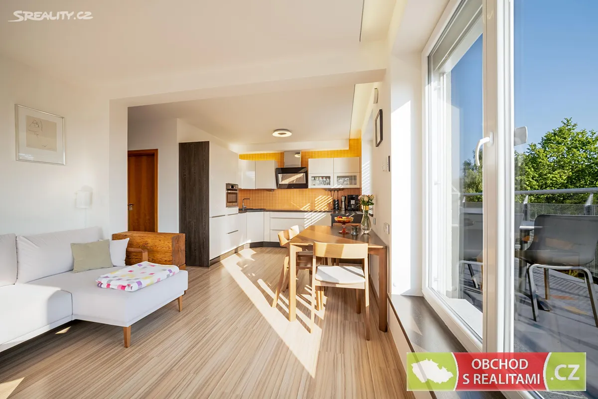Prodej bytu 2+kk 73 m² – pohled 3