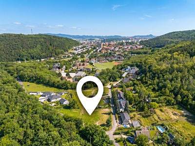 Prodej  stavebního pozemku 2 099 m²