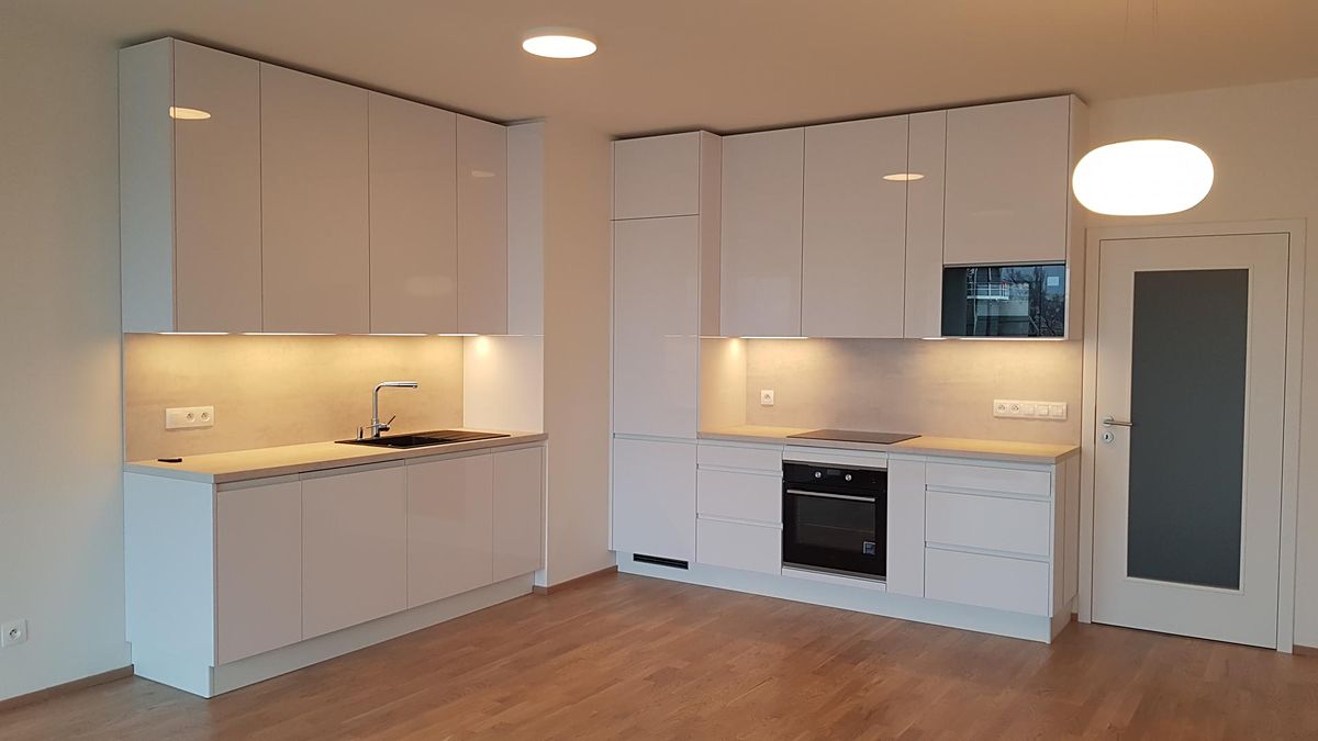 Pronájem bytu 3+kk 93 m²