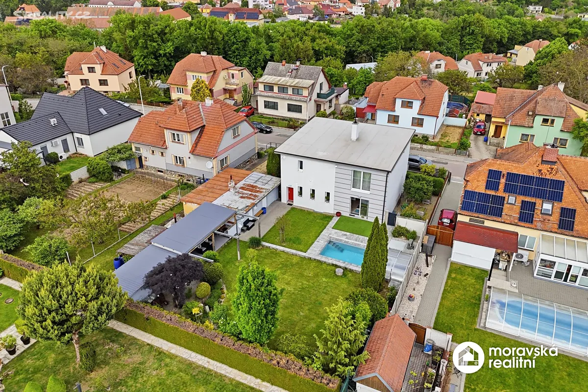 Prodej rodinného domu 241 m², pozemek 760 m², Moravský Krumlov