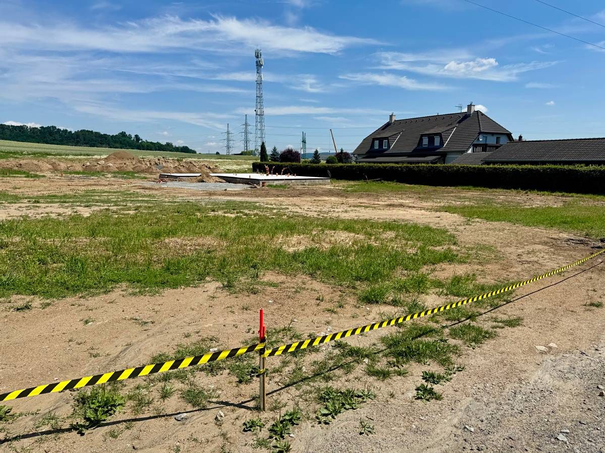 Prodej stavebního pozemku 1052 m² – fotografie 5