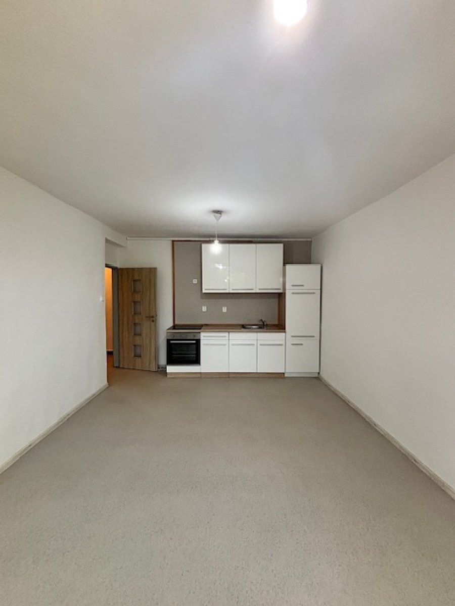 Pronájem bytu 2+kk 43 m²