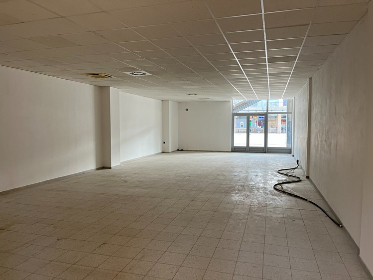 Комерційне приміщення в оренду, 120 м² (4 з 12)