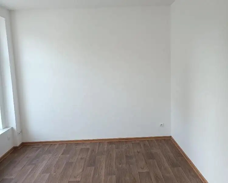 Pronájem bytu 1+kk 29 m², Ústí nad Labem – náhled fotky 3
