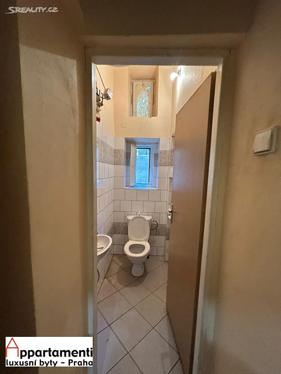 Pronájem restaurace 33 m² – pohled 4
