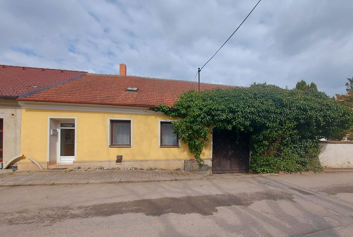 Prodej kanceláře 311 m²