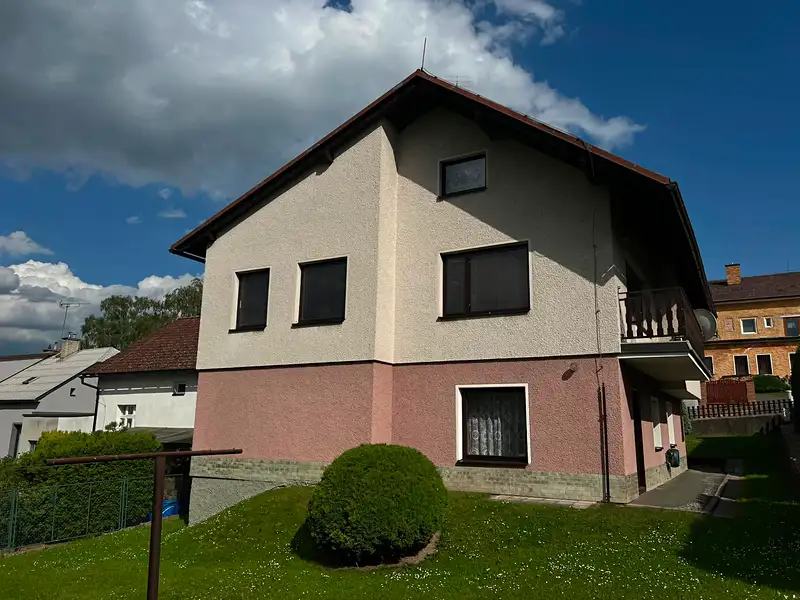 Prodej rodinného domu 165 m², pozemek 761 m², Náchod – náhled fotky 2
