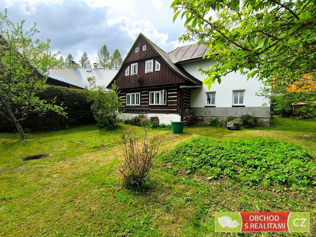 Prodej chalupy 200 m², pozemek 551 m² – fotografie 2