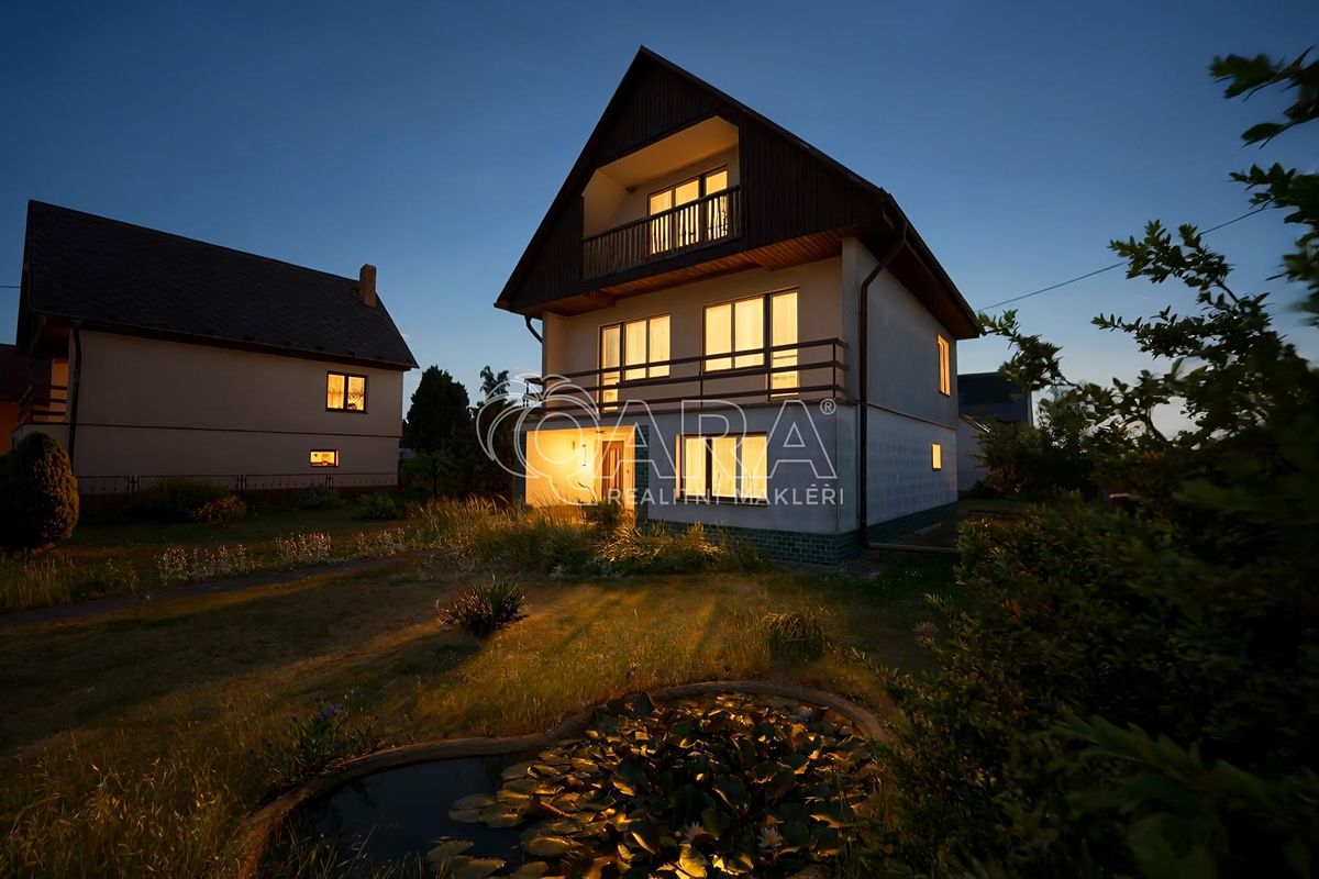 Prodej rodinného domu 189 m², pozemek 872 m² – fotografie 5