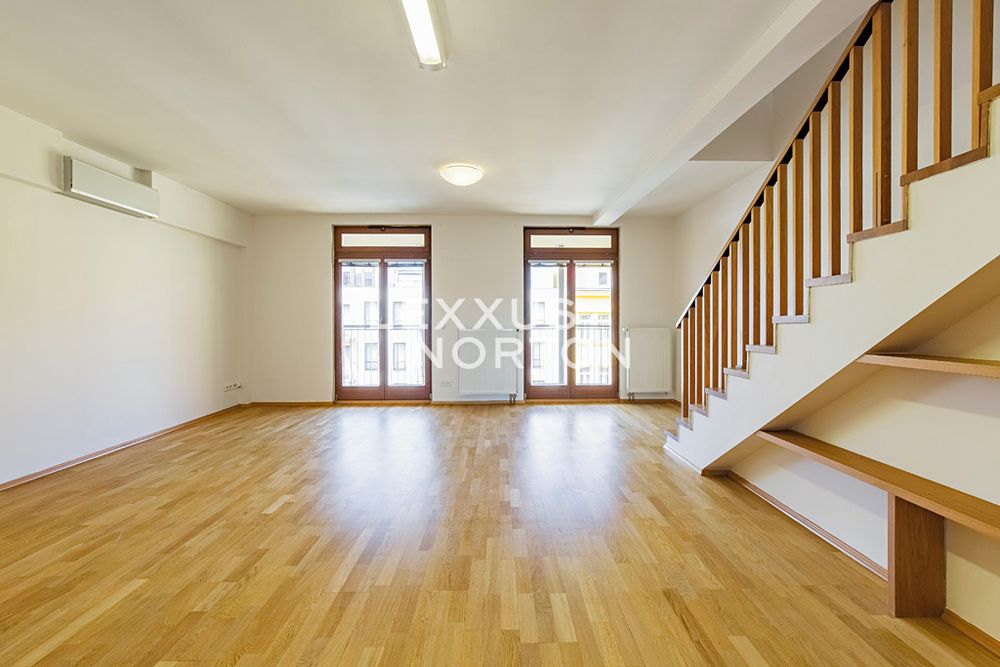 Pronájem bytu 5+1 168 m²