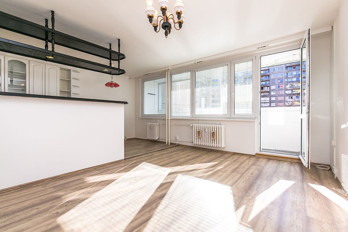 Pronájem bytu 3+kk 87 m²