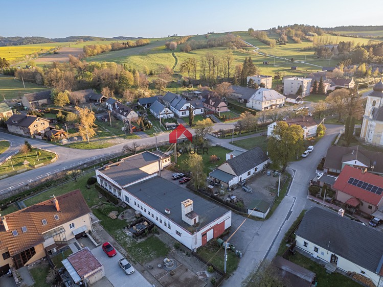 Комерційне приміщення на продаж, 654 м² (58 з 63)