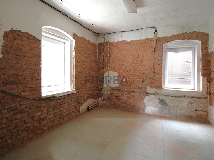 Будинок на продаж, 350 м² (24 з 40)