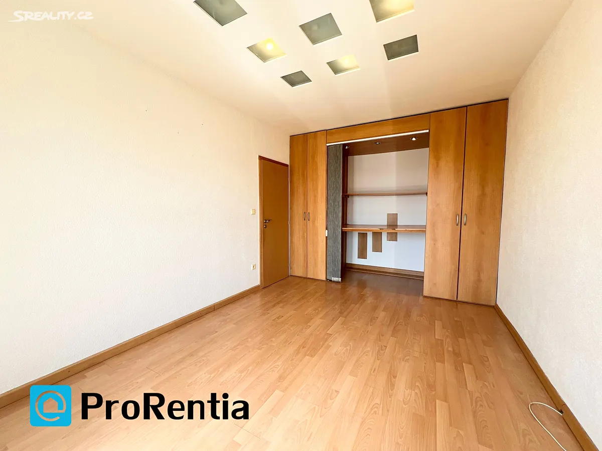Pronájem bytu 2+1 43 m² – pohled 5