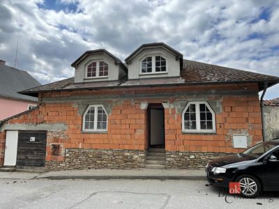 Prodej rodinného domu 200 m², pozemek 147 m²