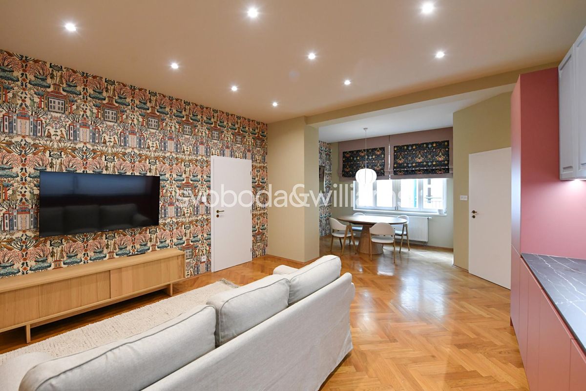 Pronájem bytu 3+kk 88 m²
