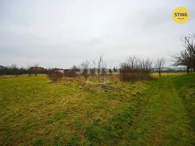 Prodej pozemku 393 m², Kunovice – náhled fotky 2