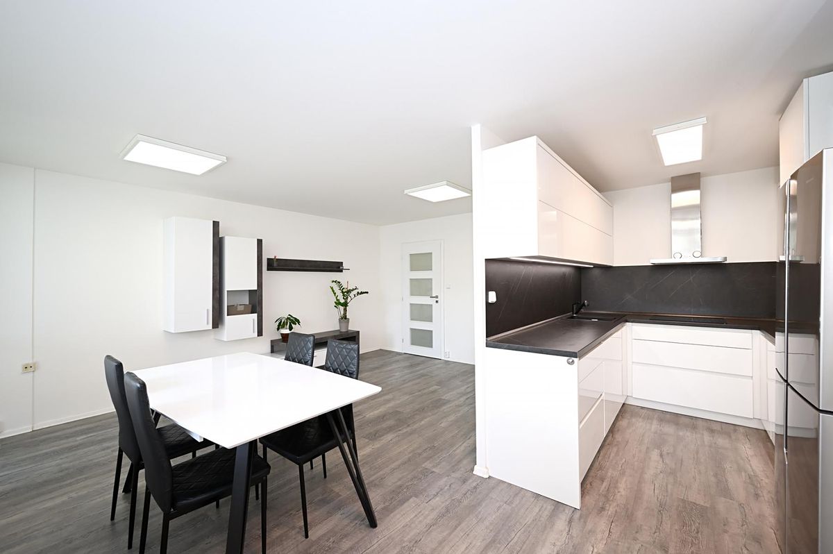 Pronájem bytu 3+kk 70 m²