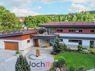 Prodej rodinného domu 436 m², pozemek 7080 m²