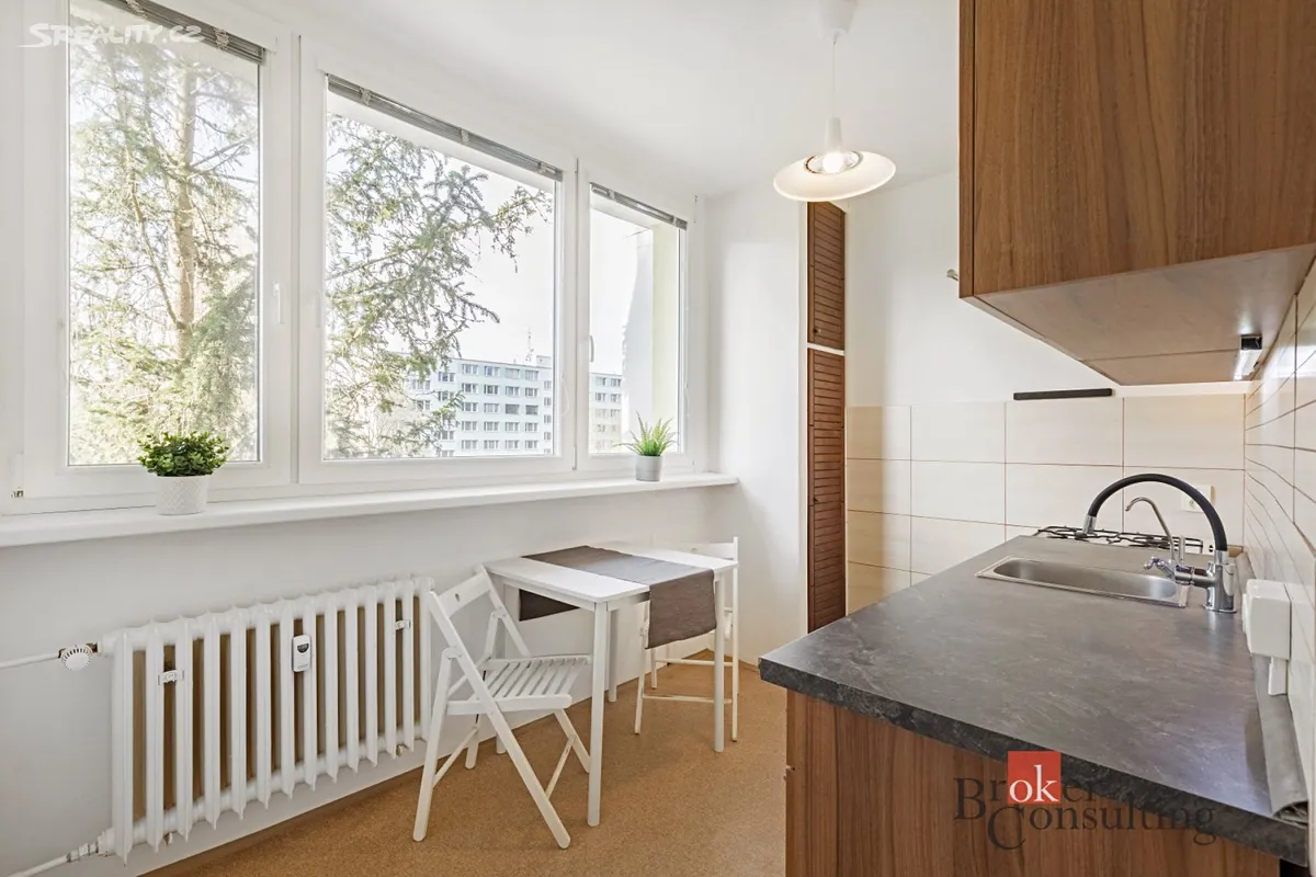 Prodej bytu 2+1 53 m², Šrámkova