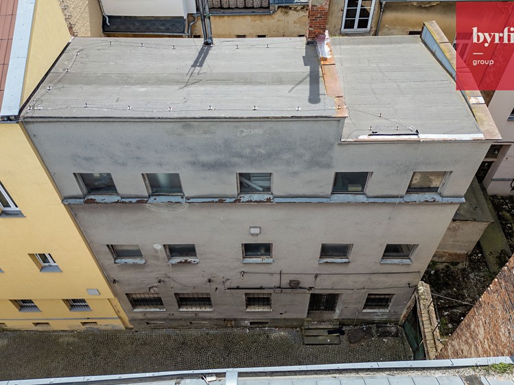 Prodej komerčního prostoru, 306 m² (4 z 12)