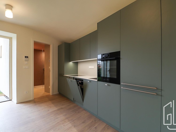 Квартира 1+kk на продаж, 34 м² (7 з 11)