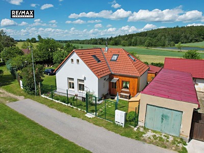 Prodej  rodinného domu 86 m², pozemek 142 m²