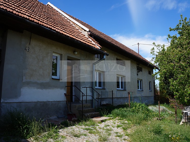 Будинок на продаж, 210 м² (3 з 32)