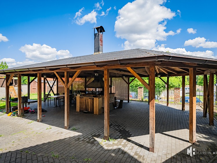 Prodej komerčního prostoru, 460 m² (6 z 18)