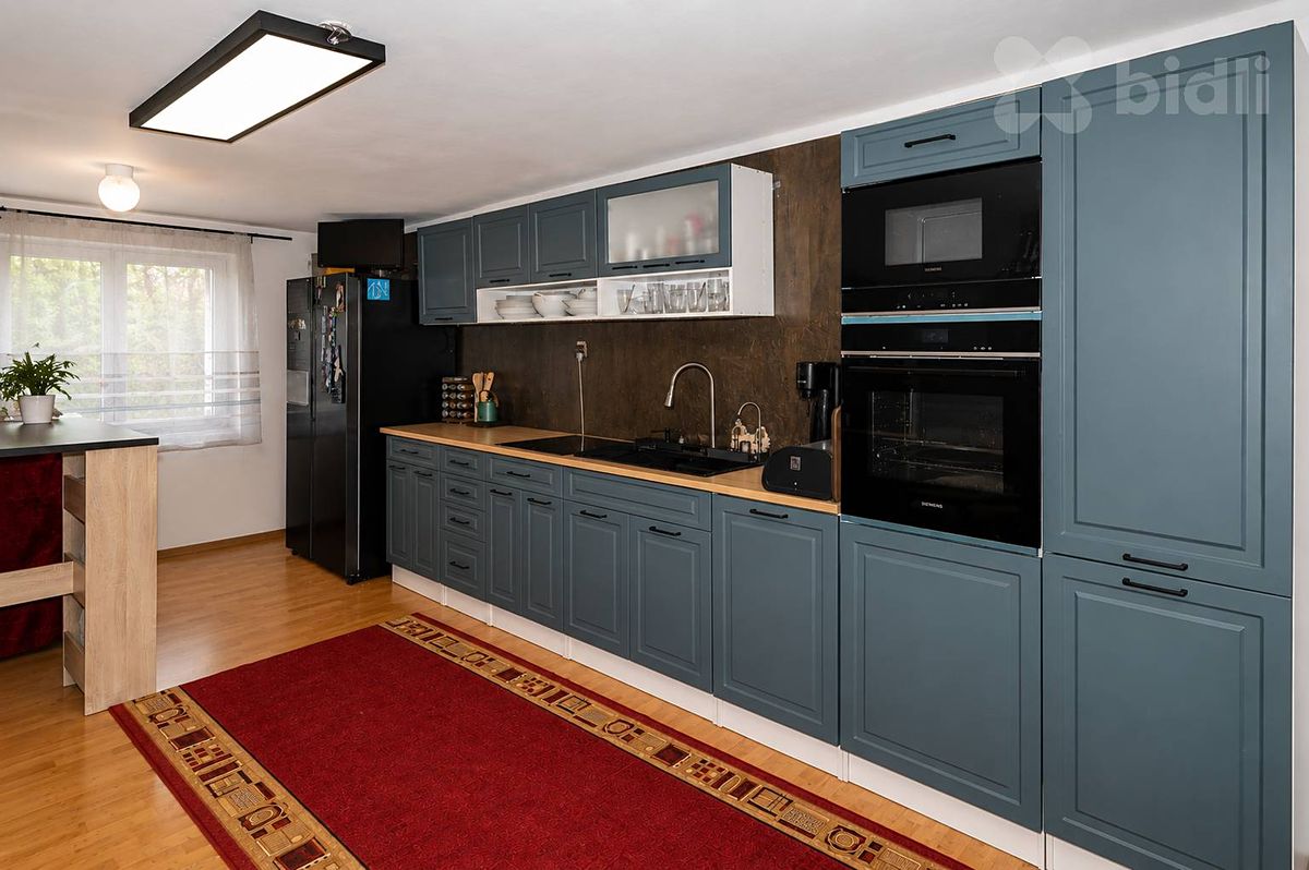 Prodej rodinného domu 280 m², pozemek 480 m²
