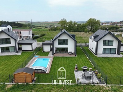 Prodej  rodinného domu 195 m², pozemek 805 m²