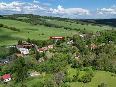 Prodej  vícegeneračního domu 340 m², pozemek 4 725 m²