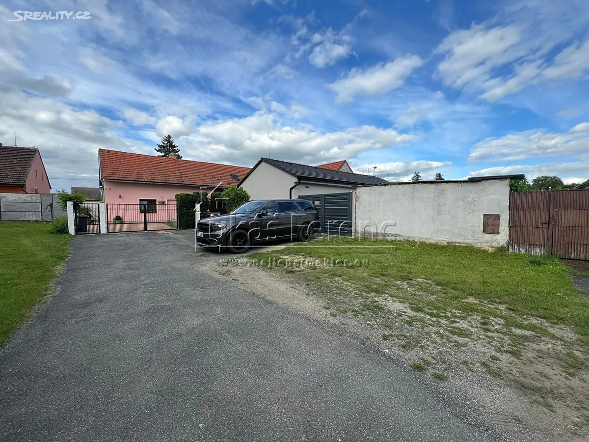 Prodej rodinného domu 56 m², pozemek 418 m² – pohled 3