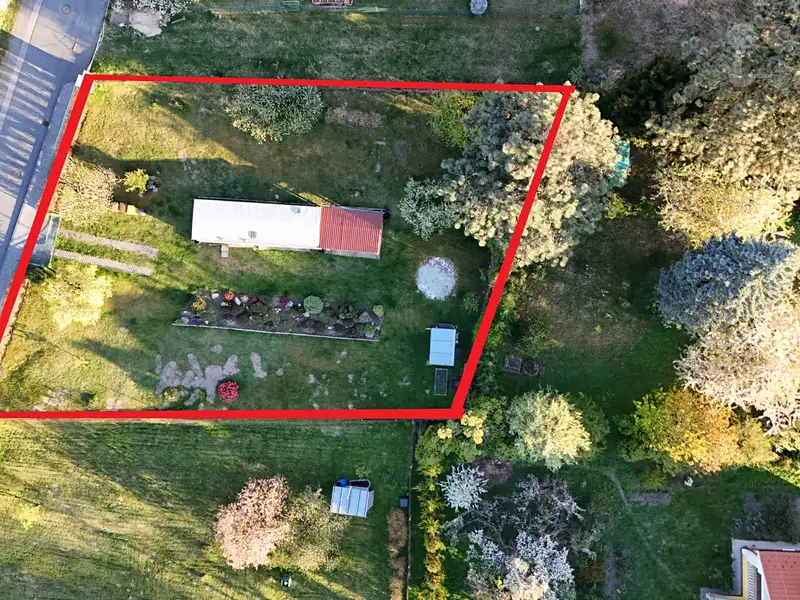 Prodej stavebního pozemku 974 m², Louňovice – náhled fotky 2