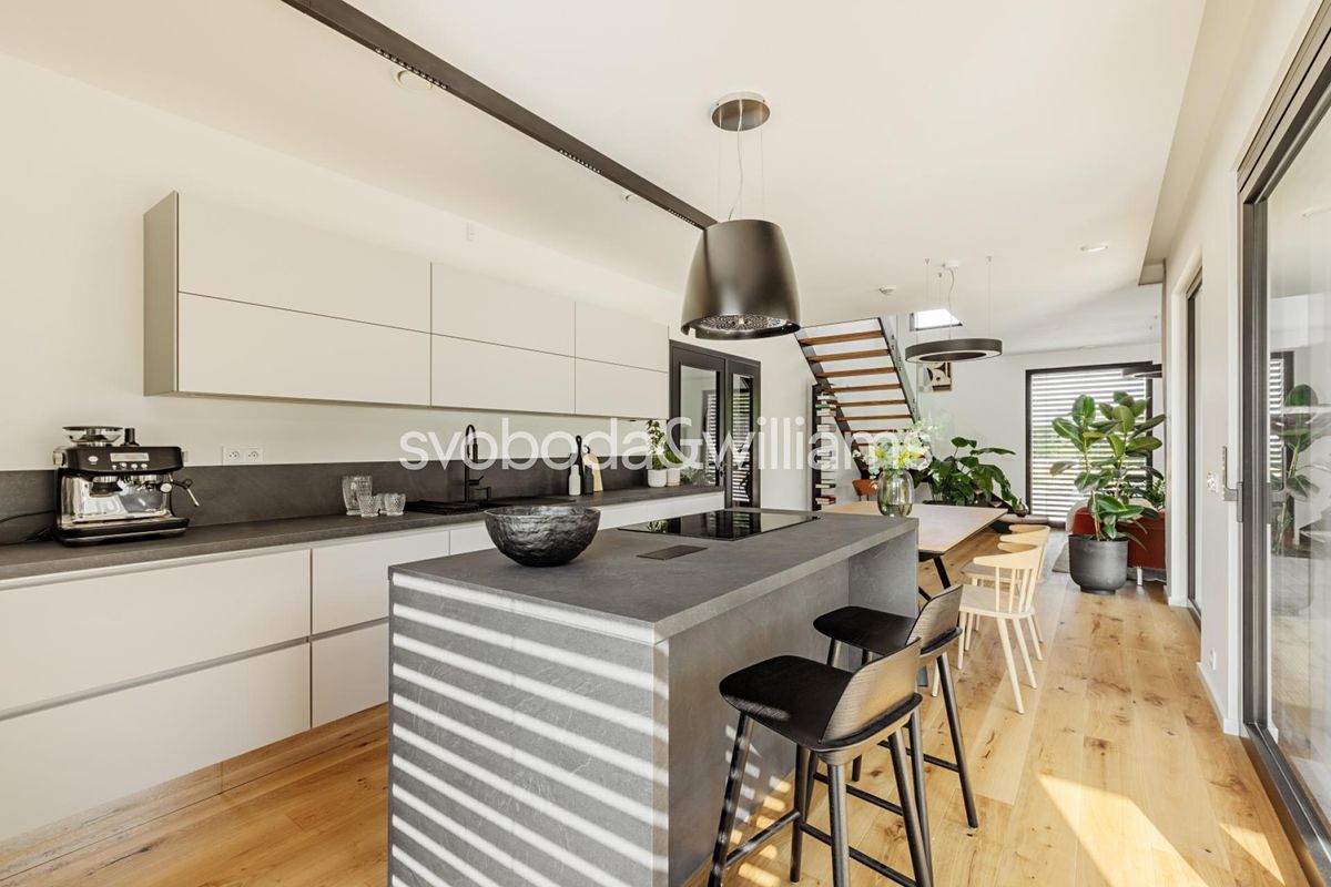 Prodej rodinného domu 121 m², pozemek 838 m² – fotografie 5